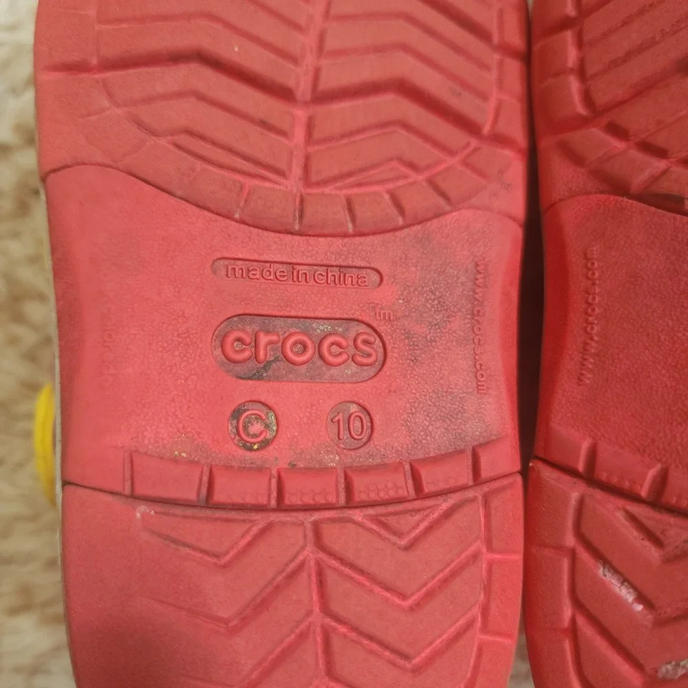 CROCS lightweight clogs